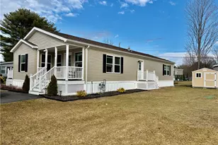 16 Valiant Dr, Coventry, RI 02816 - Photo 4