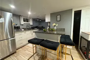 10 Spooner St, Providence, RI 02907 - Photo 28