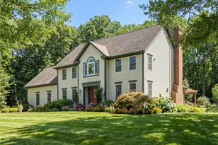 307 White Horn Dr, South Kingstown, RI 02881 - Photo 2