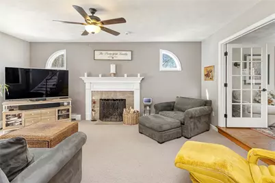 307 White Horn Drive, South Kingstown, RI 02881 - Photo 8