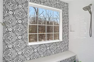45 Gilbert Stuart Dr, Warwick, RI 02818 - Photo 24