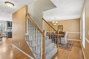 45 Gilbert Stuart Dr, Warwick, RI 02818 - Photo 16