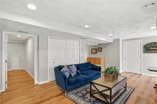 45 Gilbert Stuart Dr, Warwick, RI 02818 - Photo 36