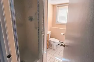 32 Chandler Dr, Coventry, RI 02816 - Photo 8