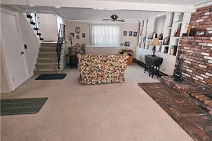 32 Chandler Dr, Coventry, RI 02816 - Photo 12