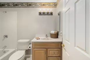 302 Chatham Cir, Warwick, RI 02886 - Photo 22