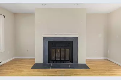 302 Chatham Circle, Warwick, RI 02886 - Photo 6