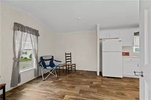 1 2nd St, Portsmouth, RI 02871 - Photo 8