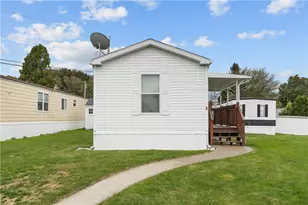 1 2nd St, Portsmouth, RI 02871 - Photo 18