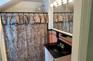 20 Hilltop Dr, Cranston, RI 02920 - Photo 22