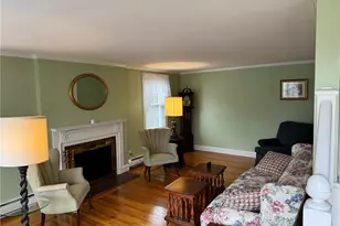 20 Hilltop Dr, Cranston, RI 02920 - Photo 12