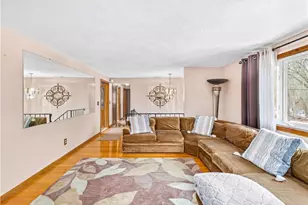 21 Hampton Ave, Warwick, RI 02889 - Photo 12