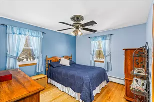 21 Hampton Ave, Warwick, RI 02889 - Photo 22