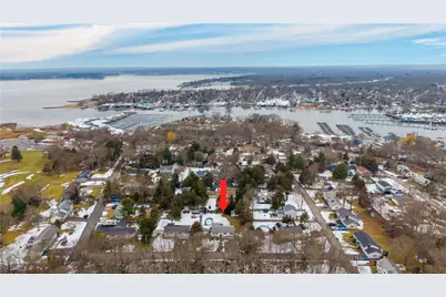 21 Hampton Avenue, Warwick, RI 02889 - Photo 4