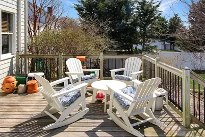 641 Middle Road, Portsmouth, RI 02871 - Photo 8