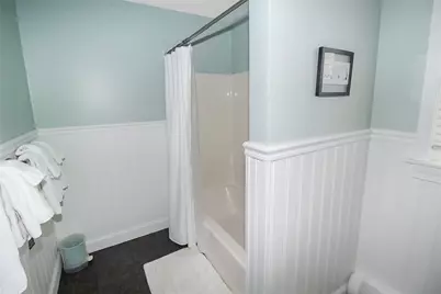 641 Middle Road, Portsmouth, RI 02871 - Photo 28