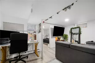 286 California Ave, Providence, RI 02905 - Photo 14