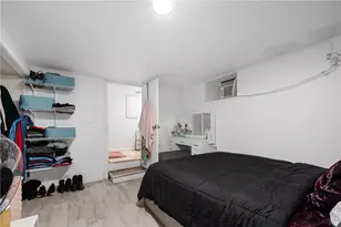 286 California Ave, Providence, RI 02905 - Photo 16