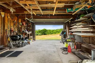 1035 Mohegan Trail, Block Island, RI 02807 - Photo 44