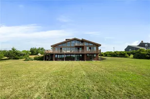 1035 Mohegan Trail, Block Island, RI 02807 - Photo 12