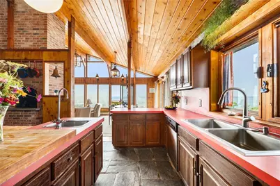 1035 Mohegan Trail, Block Island, RI 02807 - Photo 20