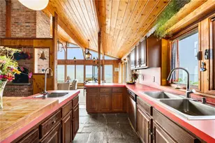 1035 Mohegan Trail, Block Island, RI 02807 - Photo 20