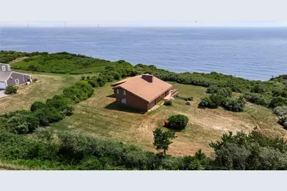 1035 Mohegan Trail, Block Island, RI 02807 - Photo 46