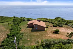 1035 Mohegan Trail, Block Island, RI 02807 - Photo 4
