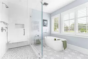 15 Courageous Cir, Bristol, RI 02809 - Photo 28