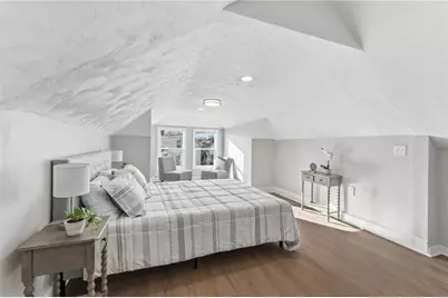 10 Woburn Street, Cranston, RI 02910 - Photo 38