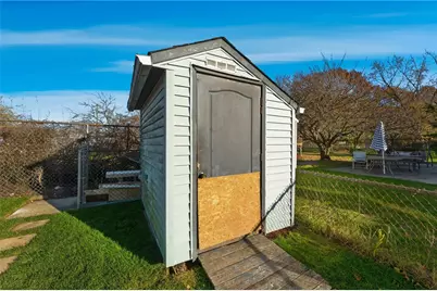 10 Woburn Street, Cranston, RI 02910 - Photo 50