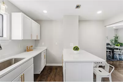 10 Woburn Street, Cranston, RI 02910 - Photo 10