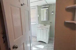 69 Hope Street St, Providence, RI 02906 - Photo 20