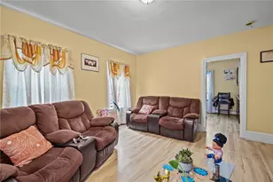 76 Slater St, Pawtucket, RI 02860 - Photo 24