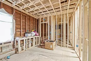 76 Slater St, Pawtucket, RI 02860 - Photo 36