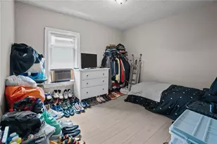 76 Slater St, Pawtucket, RI 02860 - Photo 4