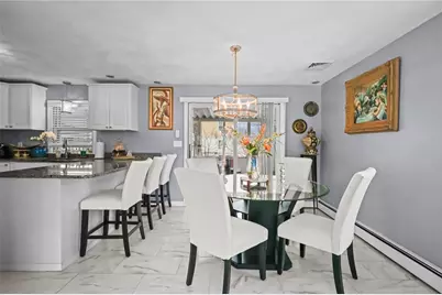 28 Halsey Street, North Providence, RI 02911 - Photo 8