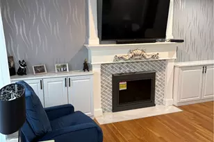 29 Dakota St, Providence, RI 02904 - Photo 2