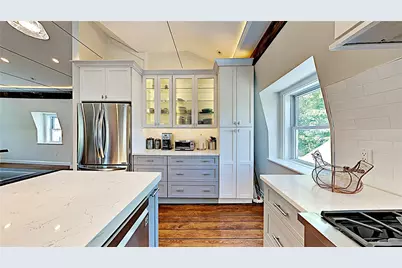 21 School Street #4, Newport, RI 02840 - Photo 8