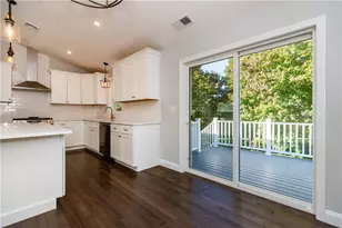 5 June Ct, West Warwick, RI 02893 - Photo 6