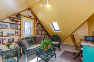 95 Nolbeth Dr, Warwick, RI 02888 - Photo 24