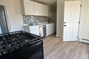 277 Mauran Ave, East Providence, RI 02914 - Photo 2