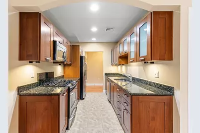 70 Turner Street #D-2, Warwick, RI 02886 - Photo 8