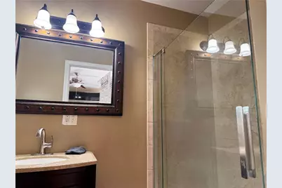 72 Concord Avenue, Cranston, RI 02904 - Photo 8