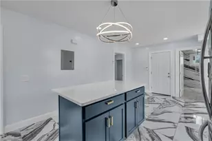 255 Pearl St, Providence, RI 02907 - Photo 6