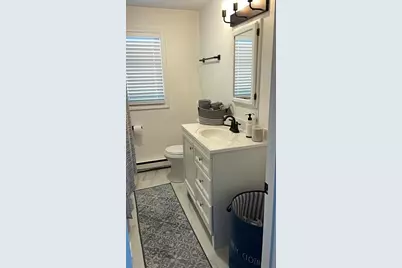 70 Weaver Road, North Kingstown, RI 02852 - Photo 4