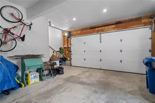 97 Eustis Ave, Newport, RI 02840 - Photo 30