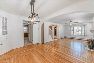 671 Benefit St, Pawtucket, RI 02861 - Photo 8