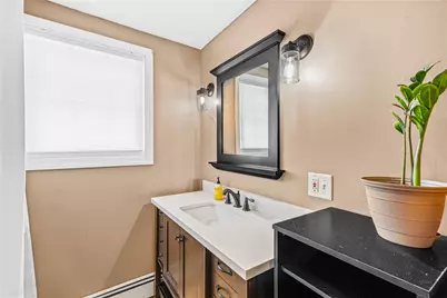 123 Harper Avenue, Cranston, RI 02910 - Photo 20