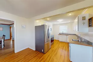 68 Leaf St, West Warwick, RI 02893 - Photo 12